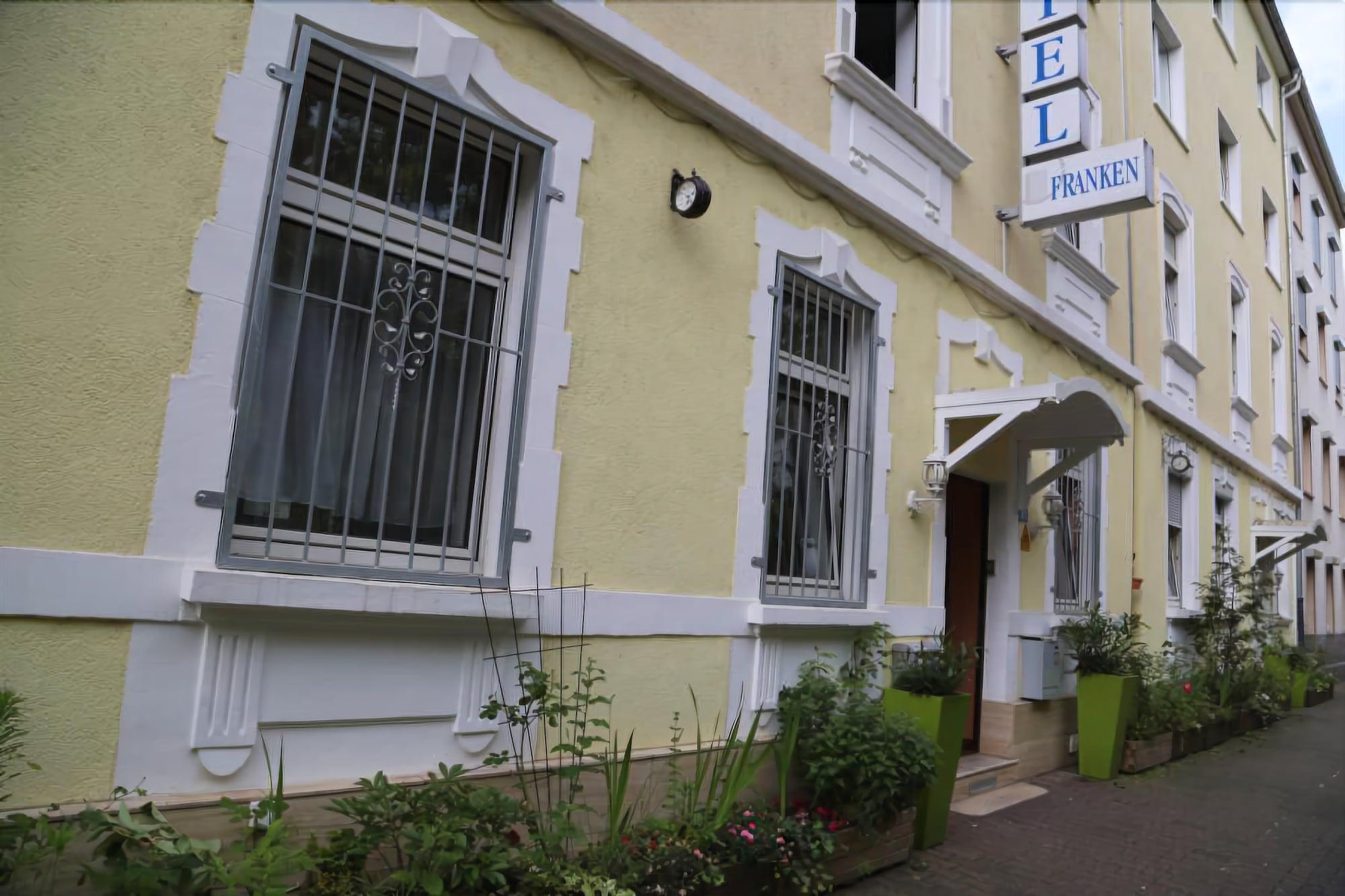 Hotel Franken An Der Messe Fráncfort del Meno Exterior foto