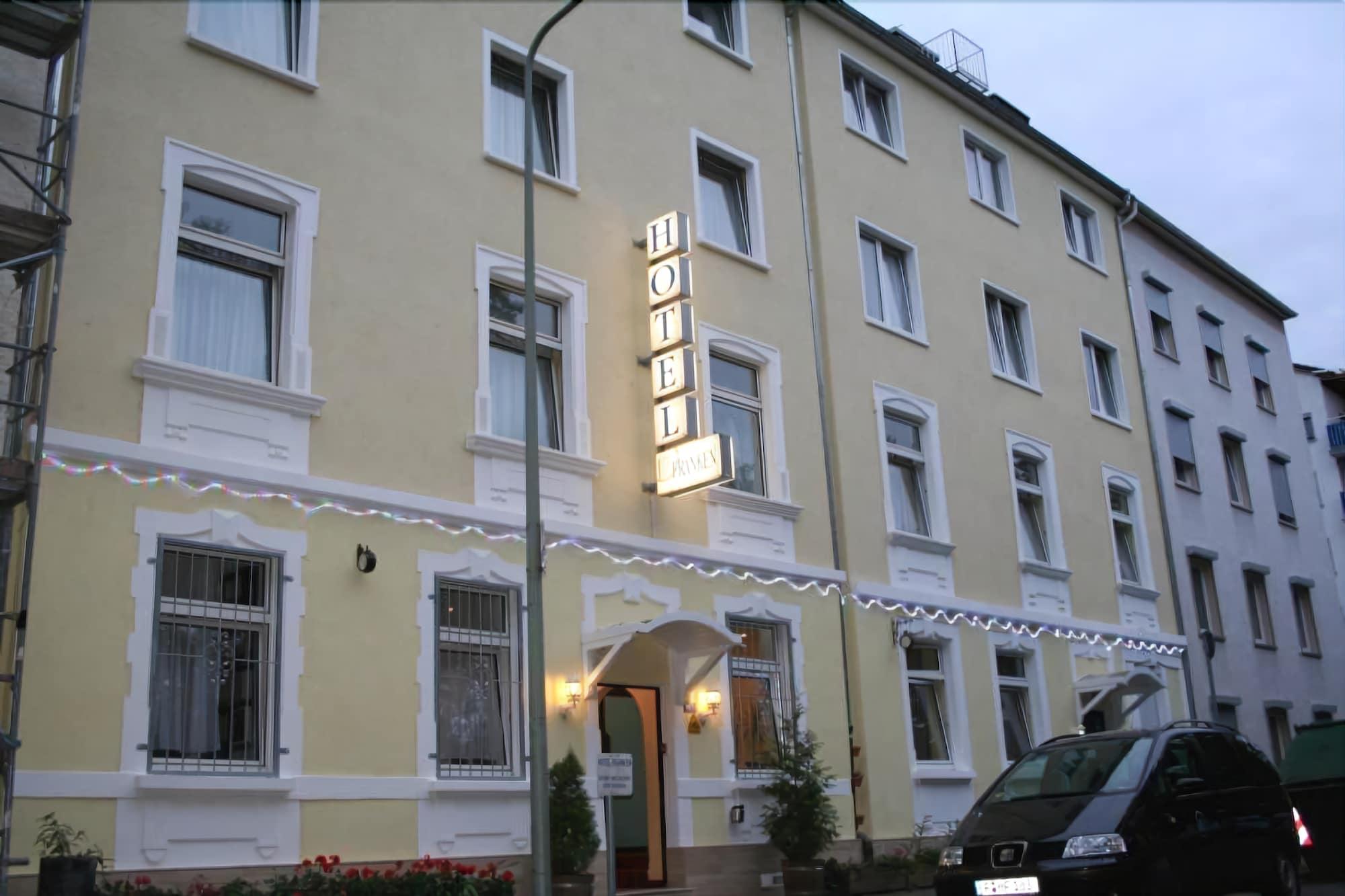 Hotel Franken An Der Messe Fráncfort del Meno Exterior foto