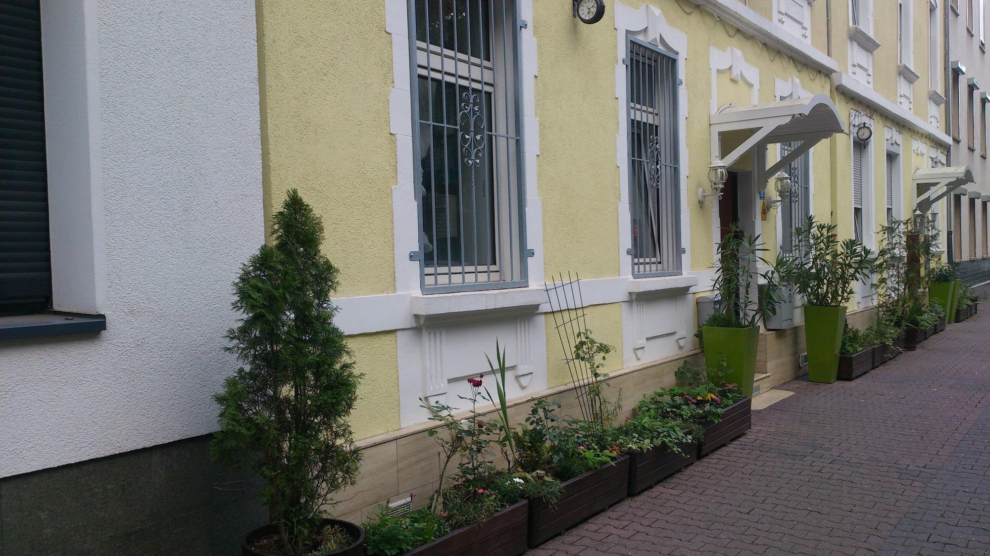 Hotel Franken An Der Messe Fráncfort del Meno Exterior foto